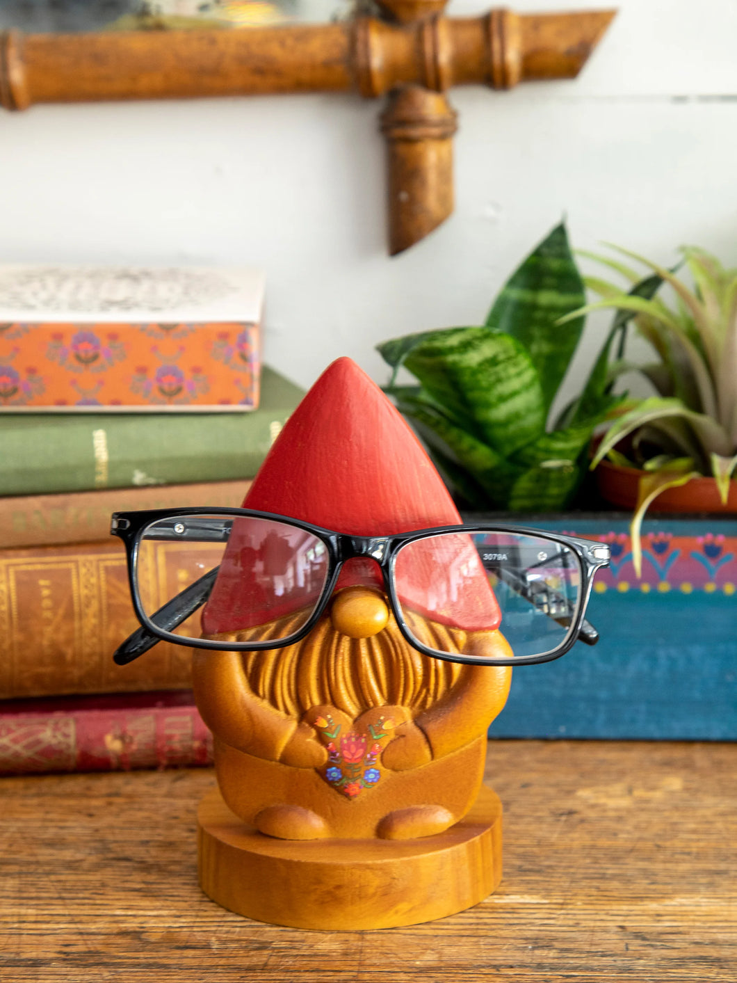 Eyeglass Holder Gnome